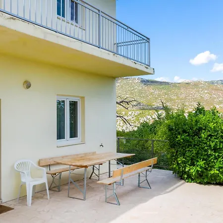 Holiday home In With Wifi